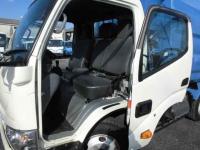 Hino Dutro 2021