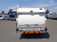 Toyota DYNA 2025