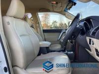 Toyota Land Cruiser Prado 2013