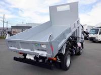 Mitsubishi Canter 2025
