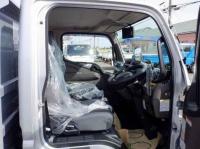 Mitsubishi Canter 2025