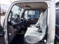 Mitsubishi Canter 2025