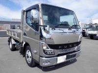 Mitsubishi Canter 2025