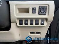Lexus HS 2013