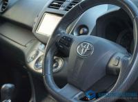 Toyota Vanguard 2012