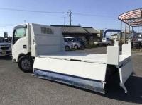 Isuzu ELF 2023