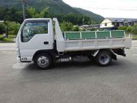 Isuzu ELF 2023