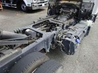 Isuzu ELF 2023