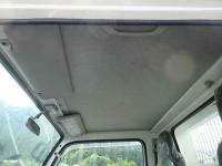Isuzu ELF 2023