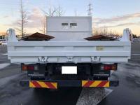 Isuzu Forward 2020