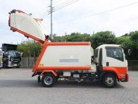 Isuzu Forward 2017