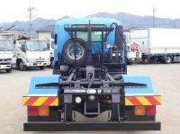 Isuzu Forward 2013