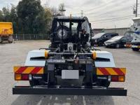 Mitsubishi FUSO FIGHTER 2024