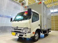 Hino Dutro 2024