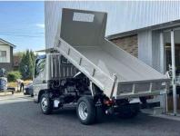 Mitsubishi Canter 2025