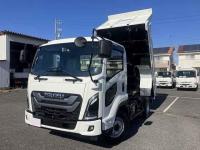 Isuzu Forward 2024