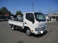 Toyota DYNA 2025