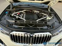 BMW X7 2021