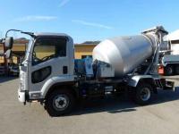 Isuzu Forward 2021