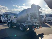 Isuzu Forward 2015