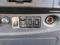 Isuzu Forward 2021