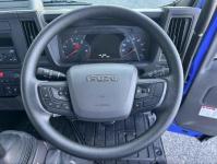 Isuzu ELF 2024