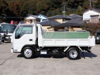 Isuzu ELF 2023