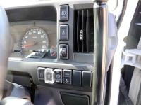 Isuzu ELF 2023