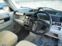 Toyota bB 2001