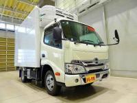 Hino Dutro 2024