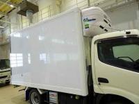 Hino Dutro 2024