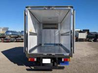 Hino Dutro 2024
