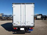 Hino Dutro 2024