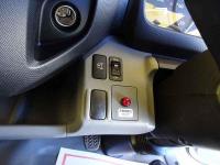 Hino Dutro 2025