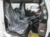 Mitsubishi Canter 2025
