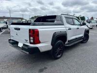 Mitsubishi TRITON 2025