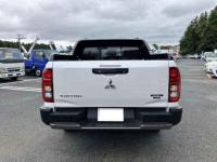 Mitsubishi TRITON 2025