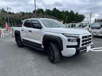 Mitsubishi TRITON 2025