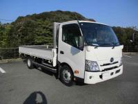 Hino Dutro 2025