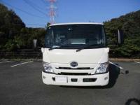 Hino Dutro 2025