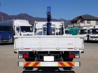 Isuzu Forward 2023