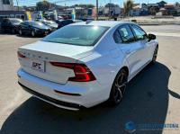 Volvo S60 2024