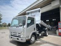 Isuzu ELF 2011