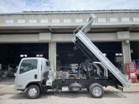 Isuzu ELF 2011