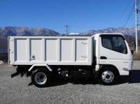 Mitsubishi Canter 2023