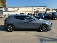 Mazda MAZDA3 2023