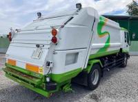 Isuzu Forward 2006