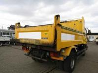 Isuzu Forward 2006