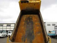 Isuzu Forward 2006