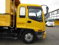 Isuzu Forward 2006